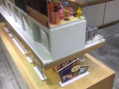 -泡泡玛特POPMART(杭州乐堤港店)