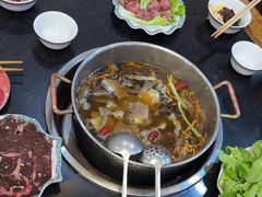 -乳仔牛牦牛汤锅 烤羊排(松潘古城店)
