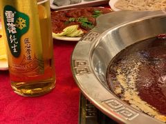 -山城年华老火锅(玉林店)