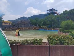 -汤山欢乐水世界