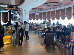 -荣誉国际酒店-云顶旋转餐厅