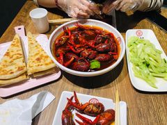 -叶派龙虾•招牌香辣蟹·海鲜(中海国际店)