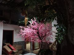 -六福酒馆(秦隆步行街店)