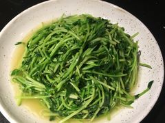 酒香炒豆苗-老头儿油爆虾·知味杭州(爱琴海购物中心)