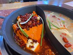 -赵美丽·重庆社区火锅·直营店(火车东站·中豪国际店)