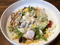 烤鸡胸肉芒果芝士沙拉-地狱厨房Hell's  Kitchen(美丽熙街店)