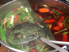 -乡土黄·鲜牛肉火锅·小龙虾(兴业街店)