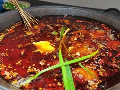 -四小区火锅·巷子里的重庆火锅(花照壁店)