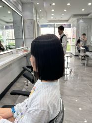 -镁连社·美联社