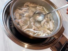 -喃喃椰·糟粕醋·椰子鸡火锅(七堡花园店)