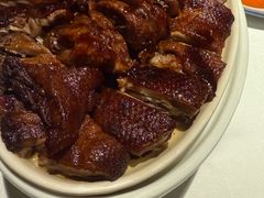 -八府香鸭·啫啫煲(华山路店)