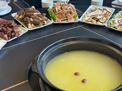 -野菌皇海景野生菌火锅(滨海大道店)