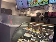 -DQ·蛋糕·冰淇淋(三亚青春颂店)