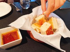 餐前面包-Efes Turkish & Mediterranean Cuisine 艾菲斯餐厅(陆家嘴店)
