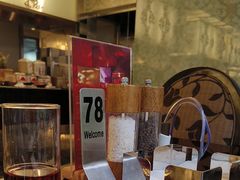 -圣丰索菲特·2 On 988 Café 自助餐厅