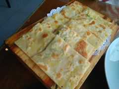 葱油饼-95号酱骨·一块豆腐(展春园西路店)