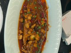 -虹泥小厨(南国花园总店)