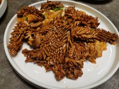 爆炒腰花-闫府私房菜·百年鲁菜(恒隆店)