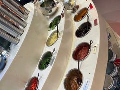 -罗二娘·鲜切牛自助火锅(罗湖东门步行街店)