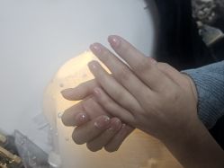-芊屿芊浔美甲