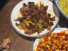 -东口码头·烧鸽子·鱼头泡饼·地方菜(金鹰悦城店)