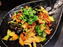 拌花菜-吉力烤鳗