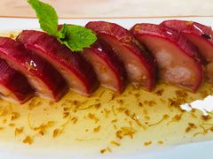 剁椒鱼头-云梦庭·剁椒鱼头(银泰中心in99店)