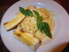 -Pundi Pundi Restaurant
