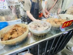 -叶新小吃店(来凤小区总店)