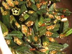 豆酱炒秋葵-南拳十三姨·潮汕砂锅粥(世纪金源店)
