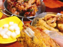 -BHC炸鸡(明洞总店)