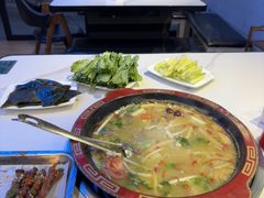 -牛得很·鲜牦牛肉烧烤·牛羊肉菌汤锅(康定店)