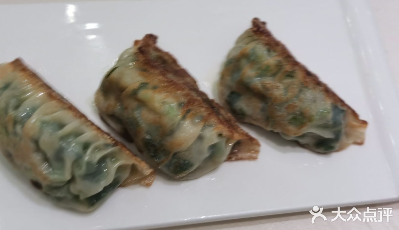 皮蛋瘦肉粥每次必点 「云吞面」一份不够，又上一份