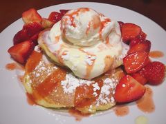-Pancakes on the rocks(Darling Harbour)