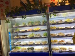 自助取餐区-马路边边串串香形象店(磐石路店)