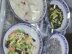 -屯老二农家铁锅炖·行业领军者(梅江店)