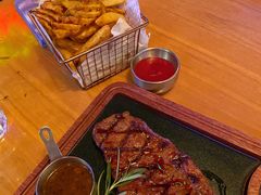 果木烤安格斯谷饲牛排-MR.ROCKY洛奇先生RESTAURANT&BAR(宝安壹方城店)
