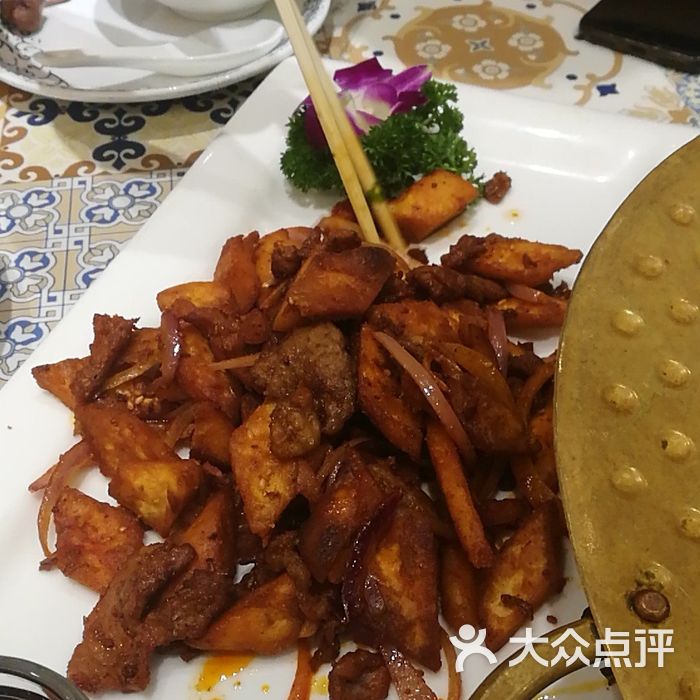 阿拉丁新疆風味餐廳·清真風味饢炒肉圖片-北京新疆菜-大眾點評網