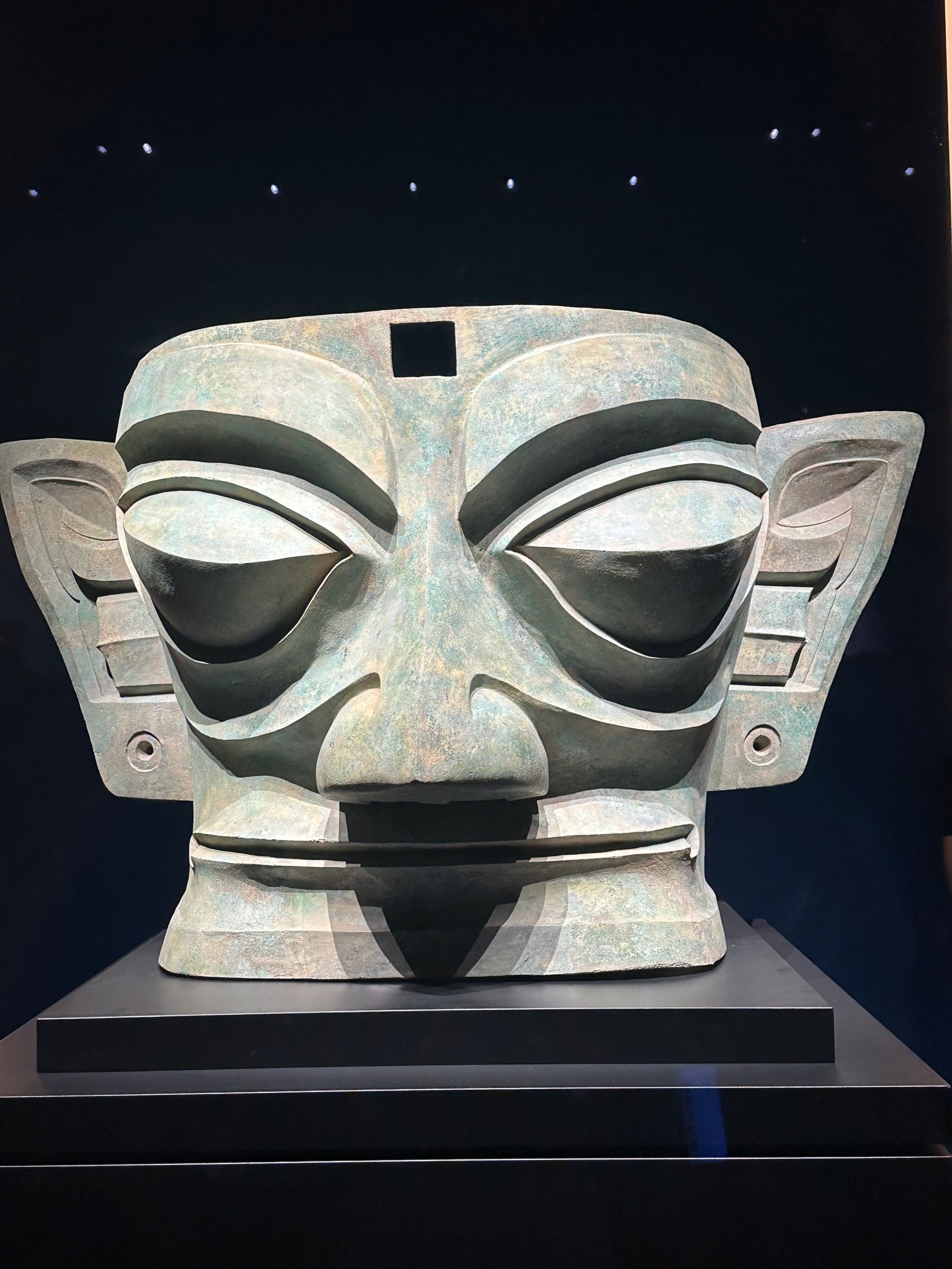 历史的璀璨三星堆