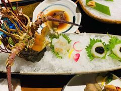 小青龙刺身-芥末日本料理(打浦路铂尔曼旗舰店)
