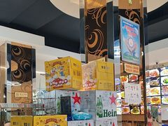 -老码头黑皮肘子锅包肉(赣水路店)