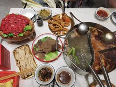 -刘少华贵州小黄牛·鲜牛肉火锅(总店)