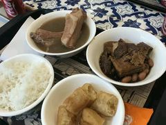 -黄亚细肉骨茶(仰光路店)
