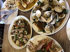 -拉威海鲜市场