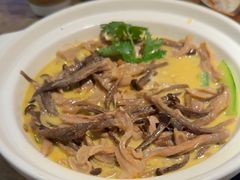 -吃饭皇帝大(长宁龙之梦店)