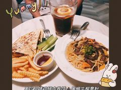 奥尔良烤鸡腿肉墨西哥卷饼-about(丹霞庄店)