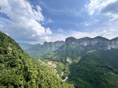 -鹿院坪生态旅游景区