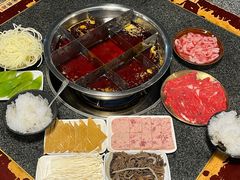 -邓莽子老火锅(中兴路总店)