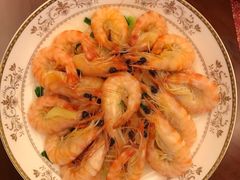 -爱的果实月嫂育婴师(世纪东方店)
