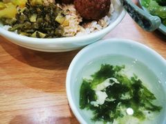 -顾一碗馄饨·烧麦(儿童医学中心店)